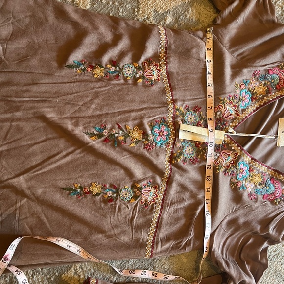 NWT Savanna Jane Embroidered Boho Bell Sleeve Dress M - Picture 6 of 7